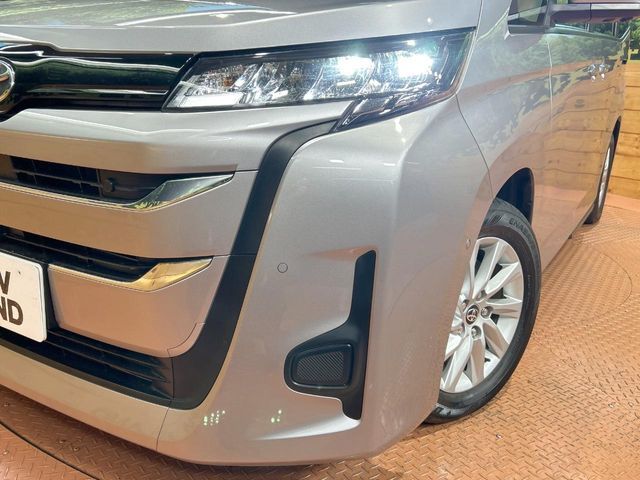 TOYOTA NOAH 2022 Image 31
