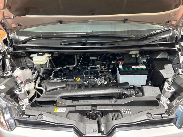 TOYOTA NOAH 2022 Image 31