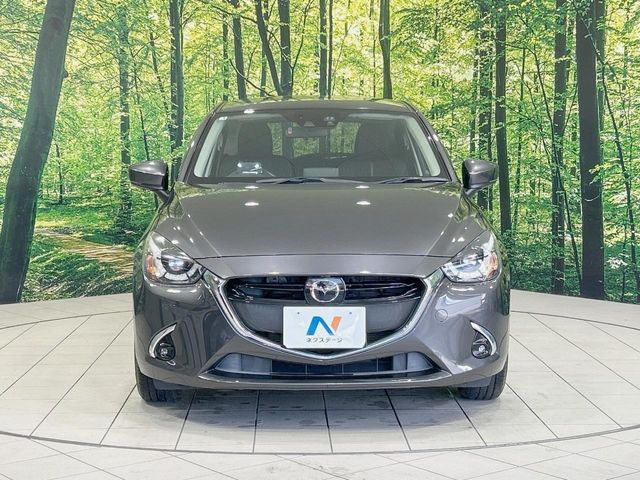 MAZDA DEMIO 2017 Image 31