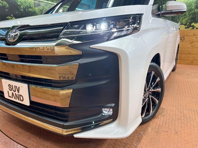 TOYOTA NOAH HYBRID 2026 Image 31