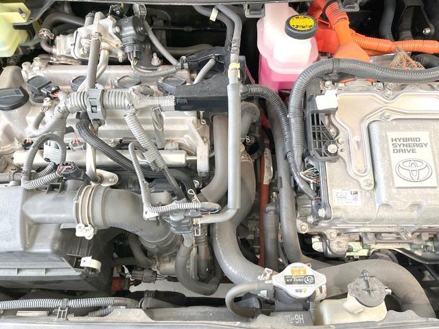 TOYOTA AQUA 2013 Image 31