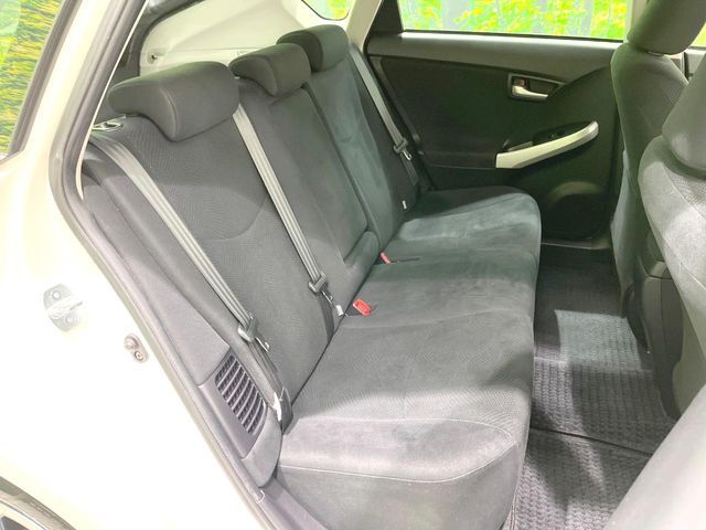 TOYOTA PRIUS 2013 Image 31