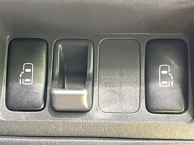 TOYOTA SIENTA 2013 Image 31