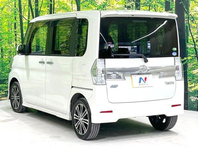DAIHATSU TANTO CUSTOM 2013 Image 31