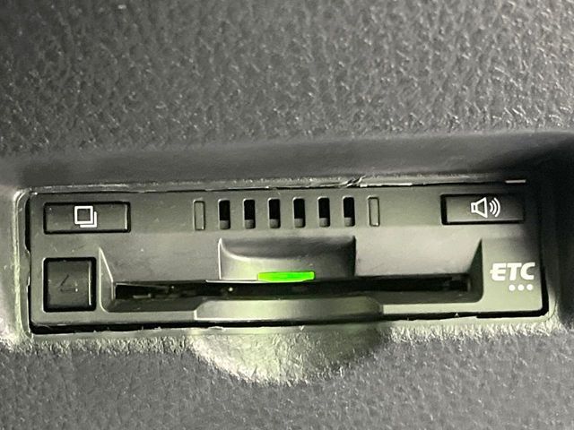 TOYOTA C-HR 2019 Image 31