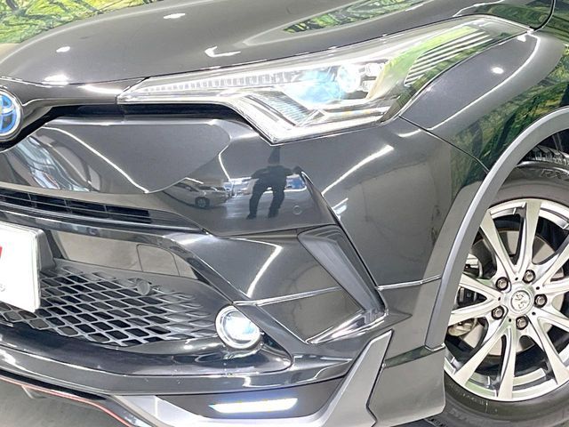 TOYOTA C-HR 2019 Image 31