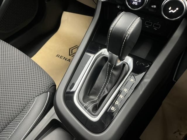 RENAULT ARKANA 2025 Image 31