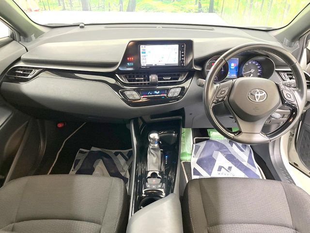 TOYOTA C-HR 2018 Image 31