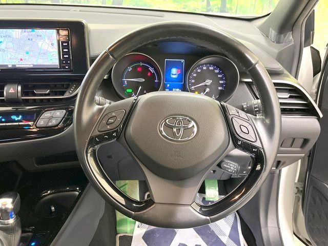TOYOTA C-HR 2018 Image 31