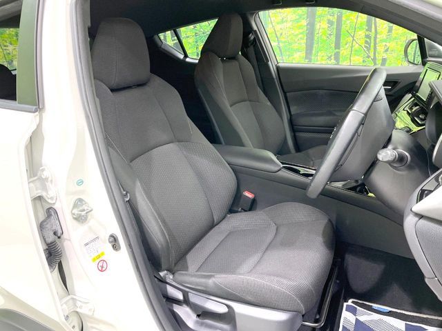 TOYOTA C-HR 2018 Image 31