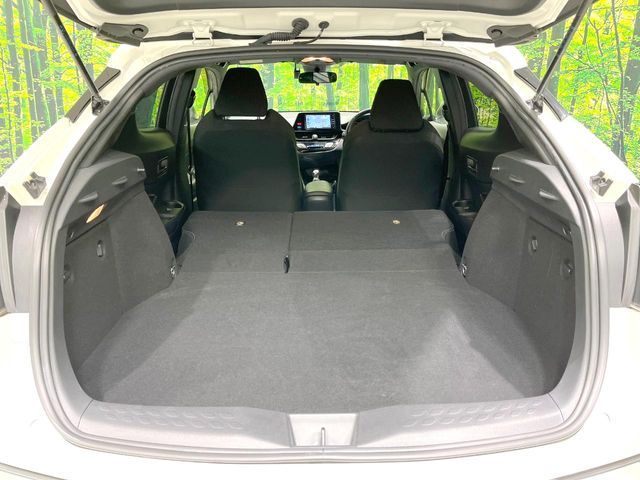 TOYOTA C-HR 2018 Image 31