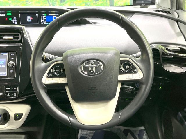 TOYOTA PRIUS 2017 Image 31