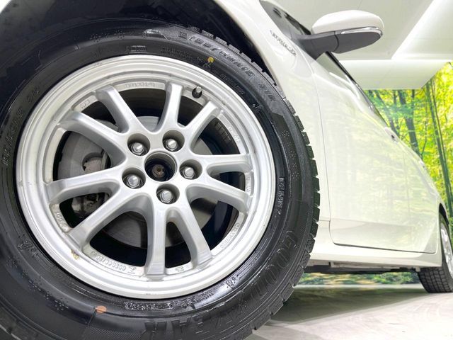 TOYOTA PRIUS 2017 Image 31