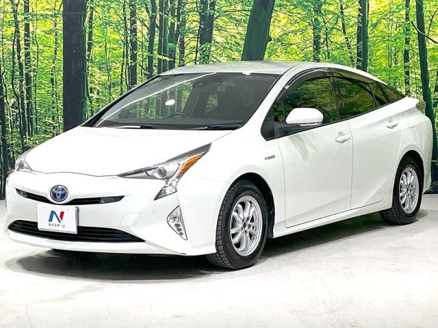 TOYOTA PRIUS 2017 Image 31