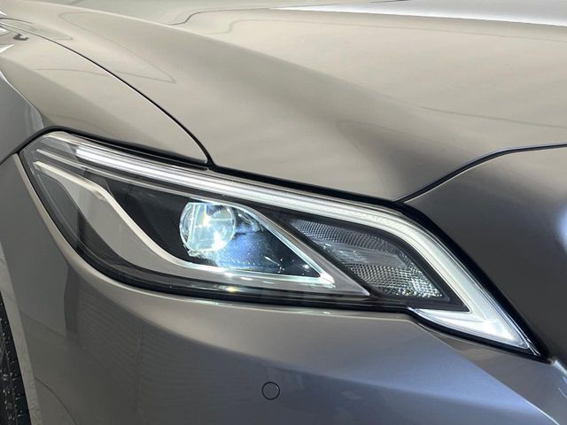 TOYOTA CROWN SEDAN HYBRID 2021 Image 31