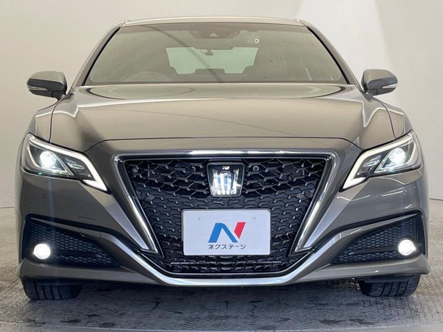 TOYOTA CROWN SEDAN HYBRID 2021 Image 31