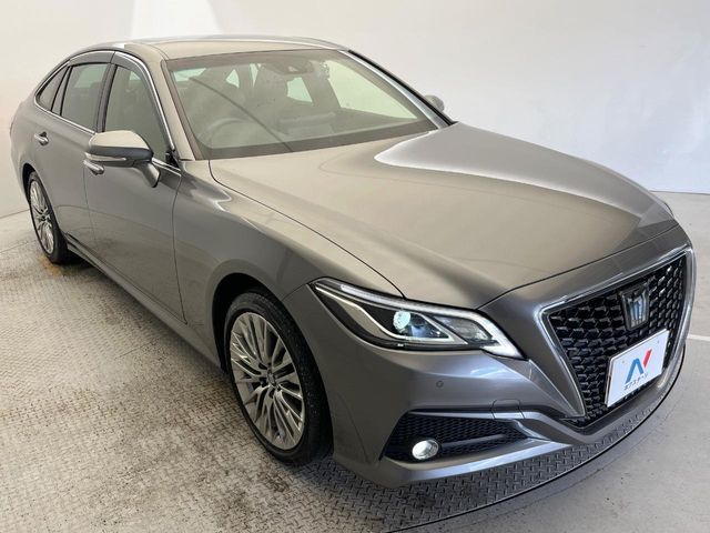 TOYOTA CROWN SEDAN HYBRID 2021 Image 31