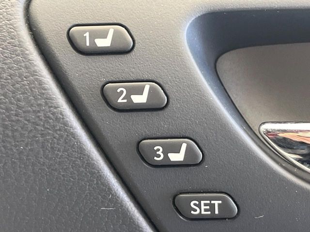 TOYOTA LEXUS IS300H 2014 Image 31