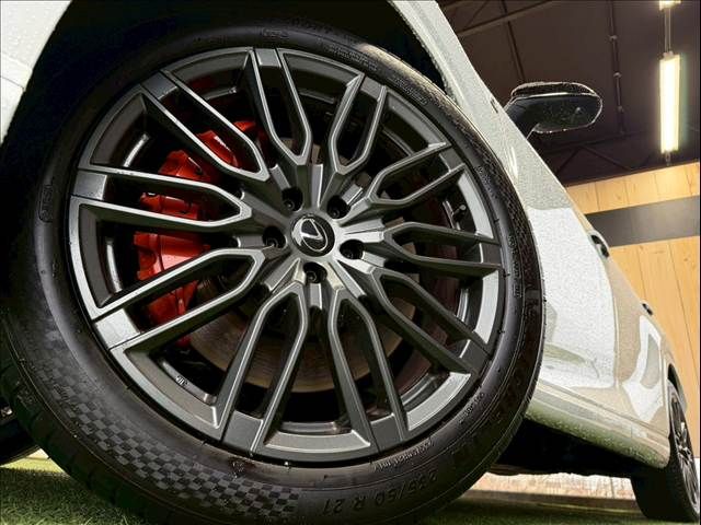 TOYOTA LEXUS RX500H 2023 Image 31