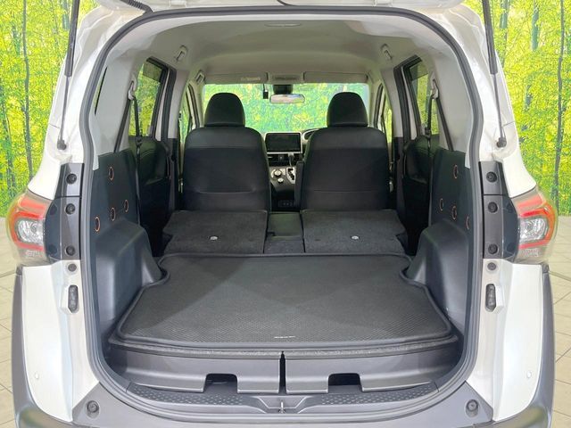 TOYOTA SIENTA HYBRID 2021 Image 31