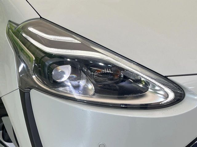 TOYOTA SIENTA HYBRID 2021 Image 31