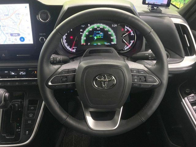 TOYOTA VOXY 2023 Image 31