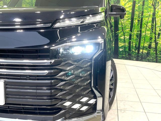 TOYOTA VOXY 2023 Image 31