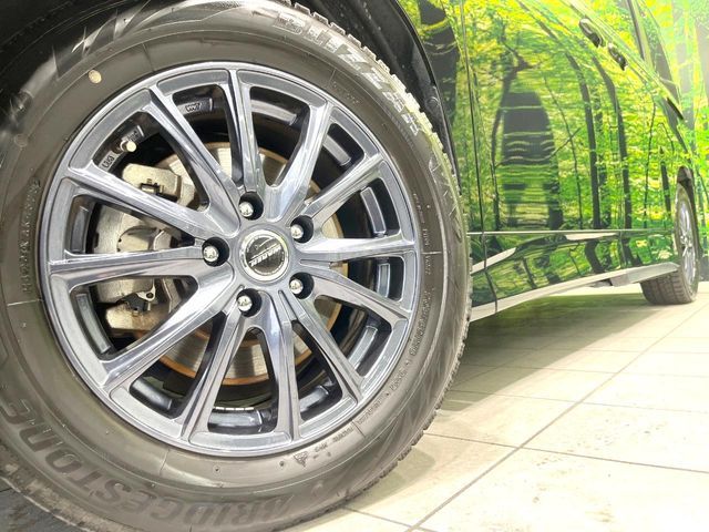 TOYOTA VOXY 2023 Image 31