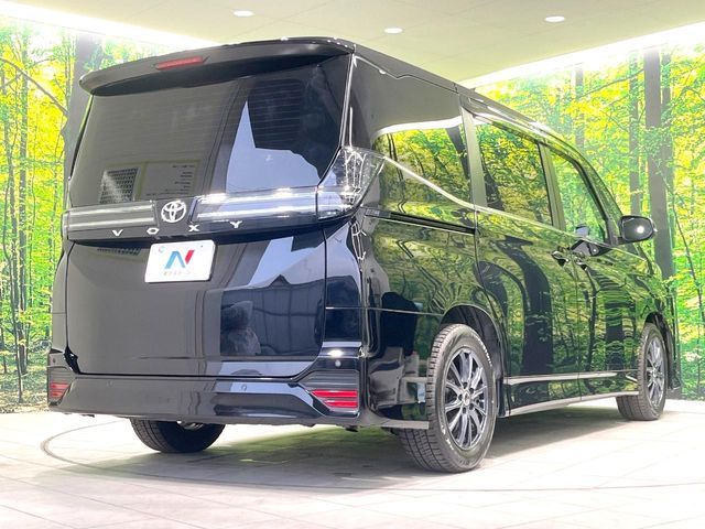 TOYOTA VOXY 2023 Image 31