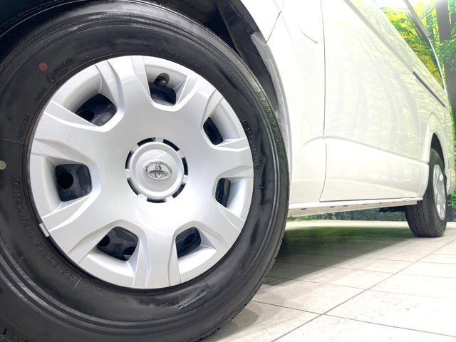 TOYOTA HIACE VAN 2WD 2023 Image 31
