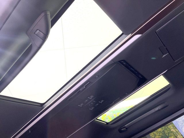 TOYOTA ALPHARD HYBRID 2023 Image 31