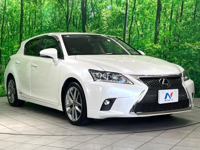 TOYOTA LEXUS CT200H 2017 Image 31