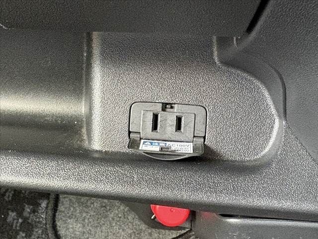 TOYOTA HIACE WAGON 2010 Image 31