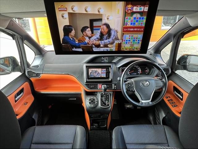 TOYOTA VOXY 2015 Image 31