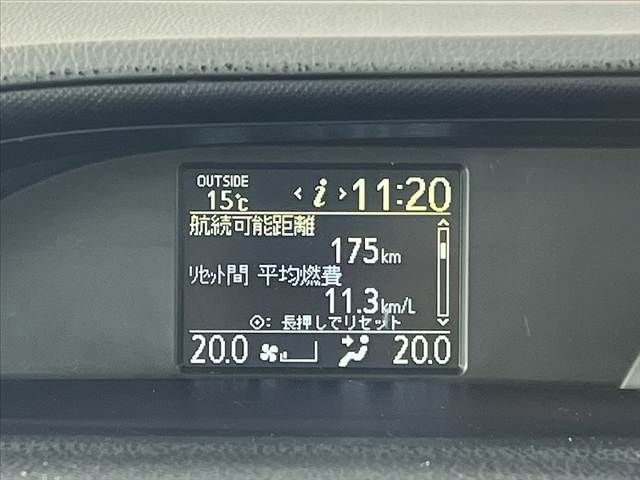 TOYOTA VOXY 2015 Image 31