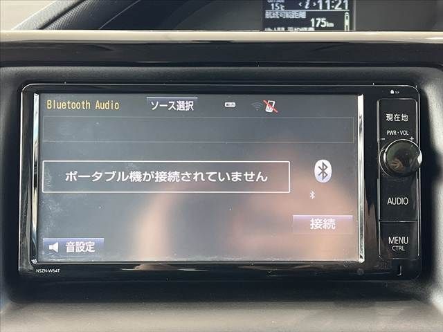 TOYOTA VOXY 2015 Image 31