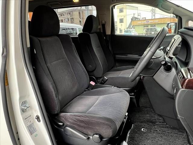 TOYOTA VELLFIRE 2011 Image 31