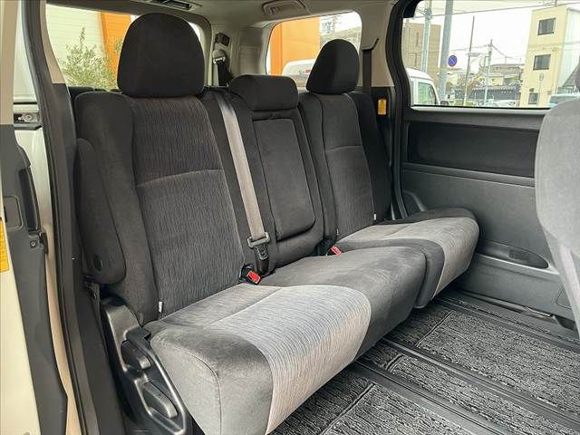 TOYOTA VELLFIRE 2011 Image 31