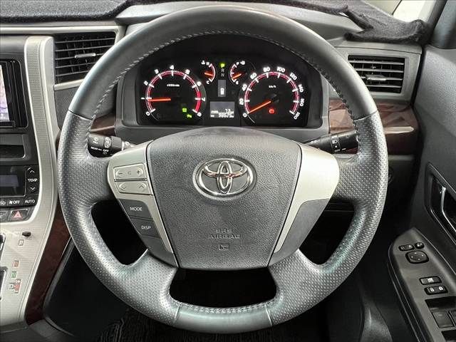 TOYOTA VELLFIRE 2011 Image 31