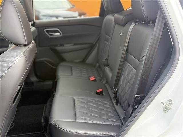 NISSAN X-TRAIL HYBRID 4WD 2024 Image 31