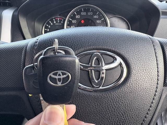 TOYOTA COROLLA FIELDER 2017 Image 31