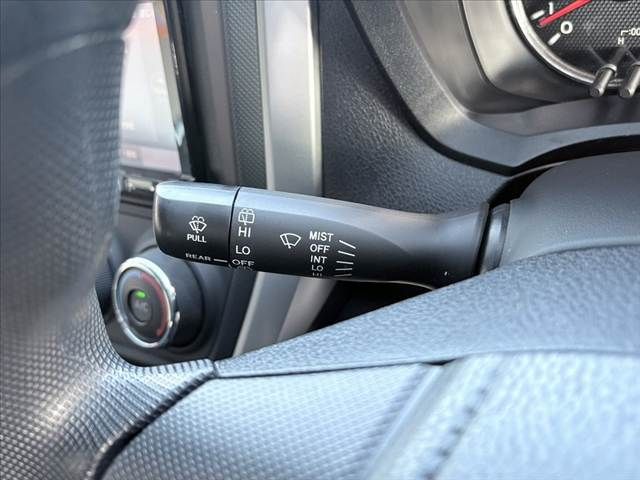 TOYOTA COROLLA FIELDER 2017 Image 31