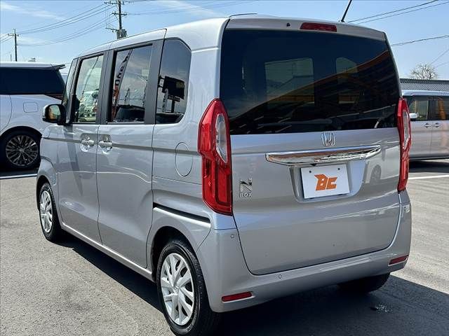 HONDA N BOX 2022 Image 31