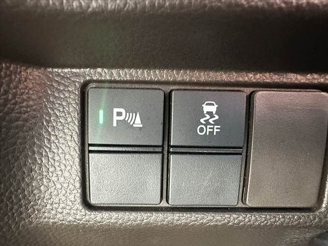 HONDA N BOX 2022 Image 31