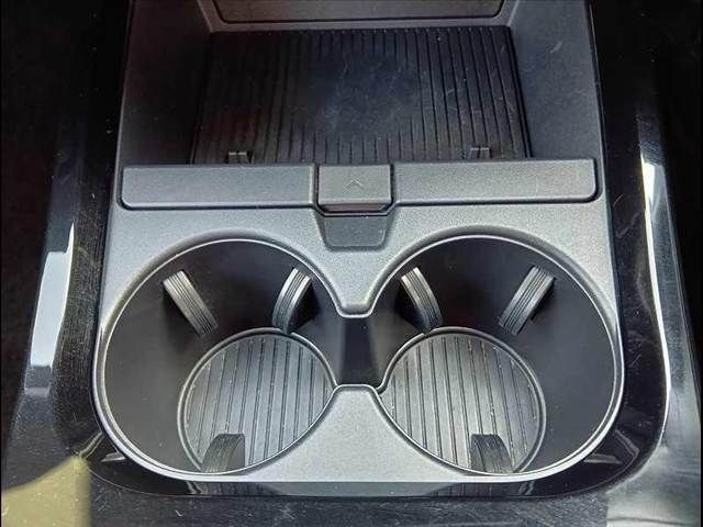 TOYOTA PRIUS 2023 Image 31