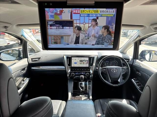 TOYOTA VELLFIRE 2018 Image 31