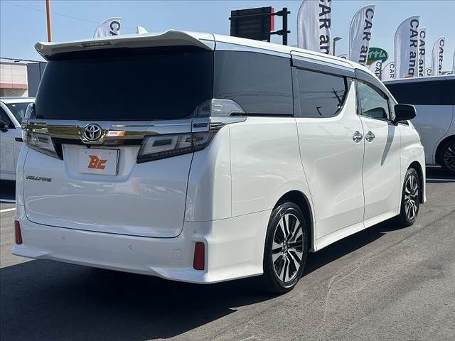 TOYOTA VELLFIRE 2018 Image 31