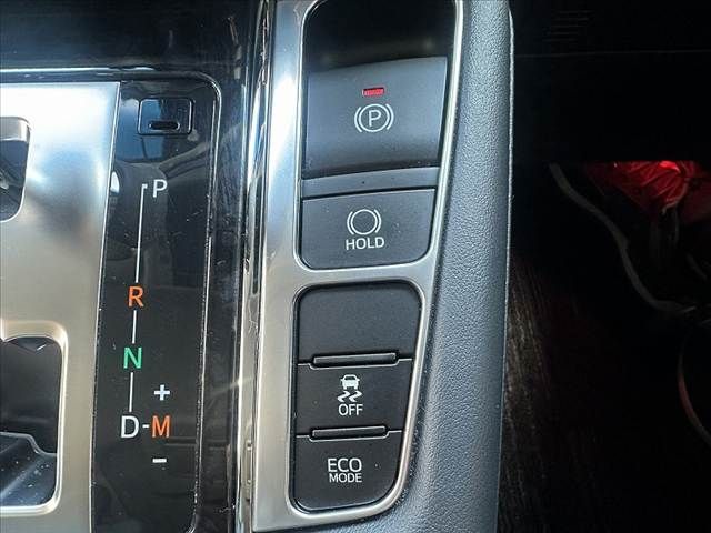 TOYOTA VELLFIRE 2018 Image 31