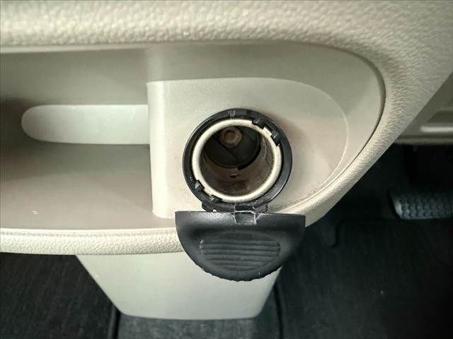 DAIHATSU TANTO 2015 Image 31