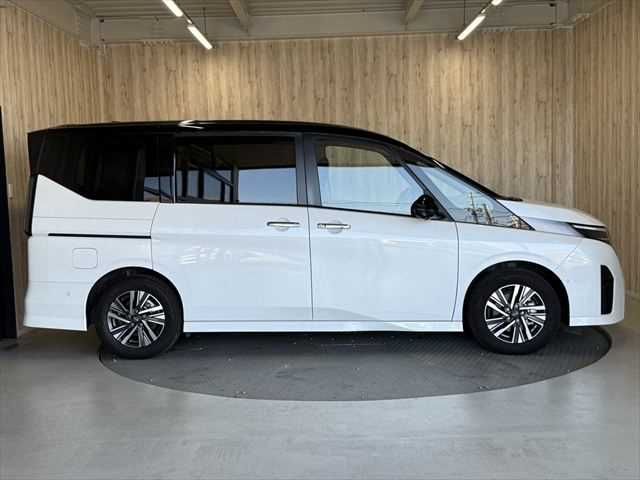 NISSAN SERENA  WG 2023 Image 31